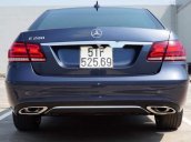 Cần bán xe Mercedes E200 sản xuất năm 2015