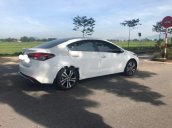 Cần bán lại xe Kia Cerato đời 2017, màu trắng, nhập khẩu nguyên chiếc đẹp như mới