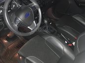 Cần bán lại xe Ford Fiesta S 1.5 AT năm sản xuất 2014, màu trắng