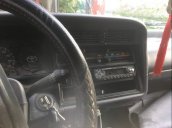 Cần bán xe Toyota Hiace năm 2002, nhập khẩu