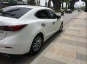 Gia đình bán Mazda 3 đời 2016, màu trắng