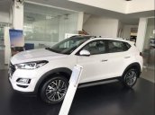 Bán xe Hyundai Tucson đời 2019, màu trắng, xe nhập