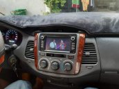 Bán Toyota Innova đời 2012, màu vàng