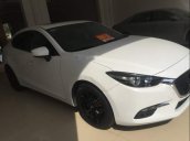 Bán Mazda 3 năm sản xuất 2017, màu trắng