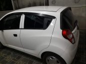 Cần bán Chevrolet Spark đời 2014, màu trắng