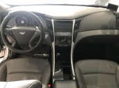 Bán Hyundai Sonata 2.0 2011, màu bạc, xe nhập