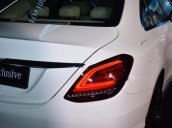 Bán Mercedes C200 năm 2019, màu trắng, xe nhập