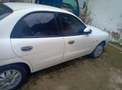 Bán Daewoo Nubira đời 2002, màu trắng, xe gia đình xài kỹ, bảo dưỡng định kỳ