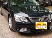 Cần bán Toyota Camry 2.0 AT đời 2013, màu đen chính chủ