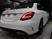 Bán Mercedes C200 năm 2019, màu trắng, xe nhập