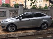 Cần bán Ford Fiesta 2016, odo 30,000km, mới 99%, giá 420 triệu