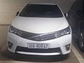 Cần bán lại xe Toyota Corolla altis 1.8G AT đời 2017, màu trắng 