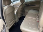 Xe Toyota Innova 2.0E năm 2015, màu bạc số sàn, giá chỉ 565 triệu