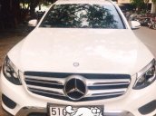 Cần bán xe Mercedes GLC 250 sản xuất năm 2017, màu trắng