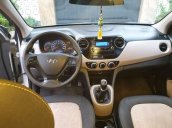 Cần bán lại xe Hyundai Grand i10 MT đời 2015, màu bạc, nhập khẩu nguyên chiếc, giá chỉ 285 triệu