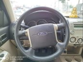 Bán Ford Everest năm 2010, màu hồng, nhập khẩu, số sàn