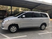 Bán ô tô Toyota Innova MT 2010, màu bạc, xe đẹp