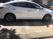 Mình cần bán Elantra 1.6 AT, màu trắng, 5 chỗ