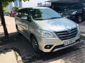 Bán xe Toyota Innova năm 2015, màu bạc, đẹp nguyên bản