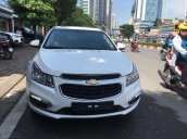 Bán Chevrolet Cruze 1.8 LTZ 2016, màu trắng, giá tốt