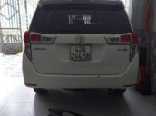 Chính chủ bán xe Toyota Innova sản xuất 2017, màu trắng, nhập khẩu nguyên chiếc