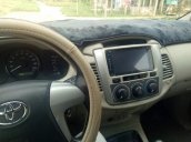 Cần bán lại xe Toyota Innova G 2.0 đời 2014, màu bạc số sàn, giá 465tr