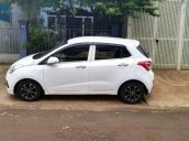 Bán Hyundai Grand i10 năm sản xuất 2015, màu trắng, xe nhập số sàn