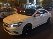 Bán gấp Mercedes CLA200 đời 2015, màu trắng, xe nhập  