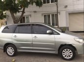 Bán Toyota Innova đời 2014, màu bạc, chính chủ 