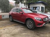 Bán Mercedes GLC 250 4Matic đời 2019, màu đỏ