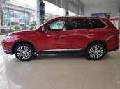 Bán xe Mitsubishi Outlander 2.0 CVT Premium 2019, màu đỏ, giá tốt