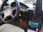 Cần bán Honda Accord 2.2 MT đời 1993, màu đen, nhập khẩu  