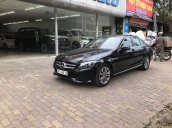 Bán Mercedes C200 năm 2018, màu đen