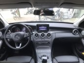 Bán Mercedes C200 năm 2018, màu đen