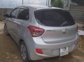 Cần bán Hyundai Grand i10 đời 2016, màu bạc, xe nhập