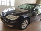 Cần bán gấp Toyota Camry sản xuất năm 2003, màu đen