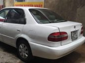 Cần bán lại xe Toyota Corolla năm 2000, màu trắng