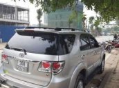 Bán ô tô Toyota Fortuner đời 2014, màu bạc, xe nhập xe gia đình, giá tốt