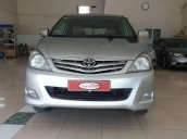 Bán Toyota Innova năm 2009, màu bạc, xe gia đình 