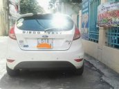 Bán Ford Fiesta 2014, màu trắng, chính chủ 