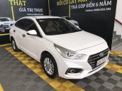 Bán Hyundai Accent 1.4AT màu trắng, số tự độn, g sản xuất 2018, bản tiêu chuẩn đi 16000km