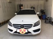 Bán xe Mercedes C300 AMG 2016 màu trắng bản full kịch