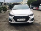 Bán Hyundai Elantra Sport sản xuất năm 2018, màu trắng, nhập khẩu ít sử dụng