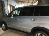 Bán Mitsubishi Zinger đời 2011, màu bạc xe gia đình