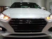 Bán Hyundai Accent sản xuất 2019, màu trắng, giá 428tr