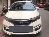 Bán gấp Honda Jazz 2018 số tự động, màu trắng rất thể thao