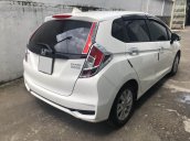 Bán xe Honda Jazz 2019 số tự động, màu trắng, 5 chỗ