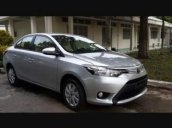 Bán ô tô Toyota Vios 2018, màu bạc, xe nhà sử dụng còn mới