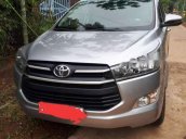 Bán Toyota Innova G đời 2016, màu bạc, xe xài kỹ cho nên còn đẹp