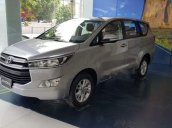 Bán ô tô Toyota Innova 2.0 E MT năm sản xuất 2019, màu bạc  